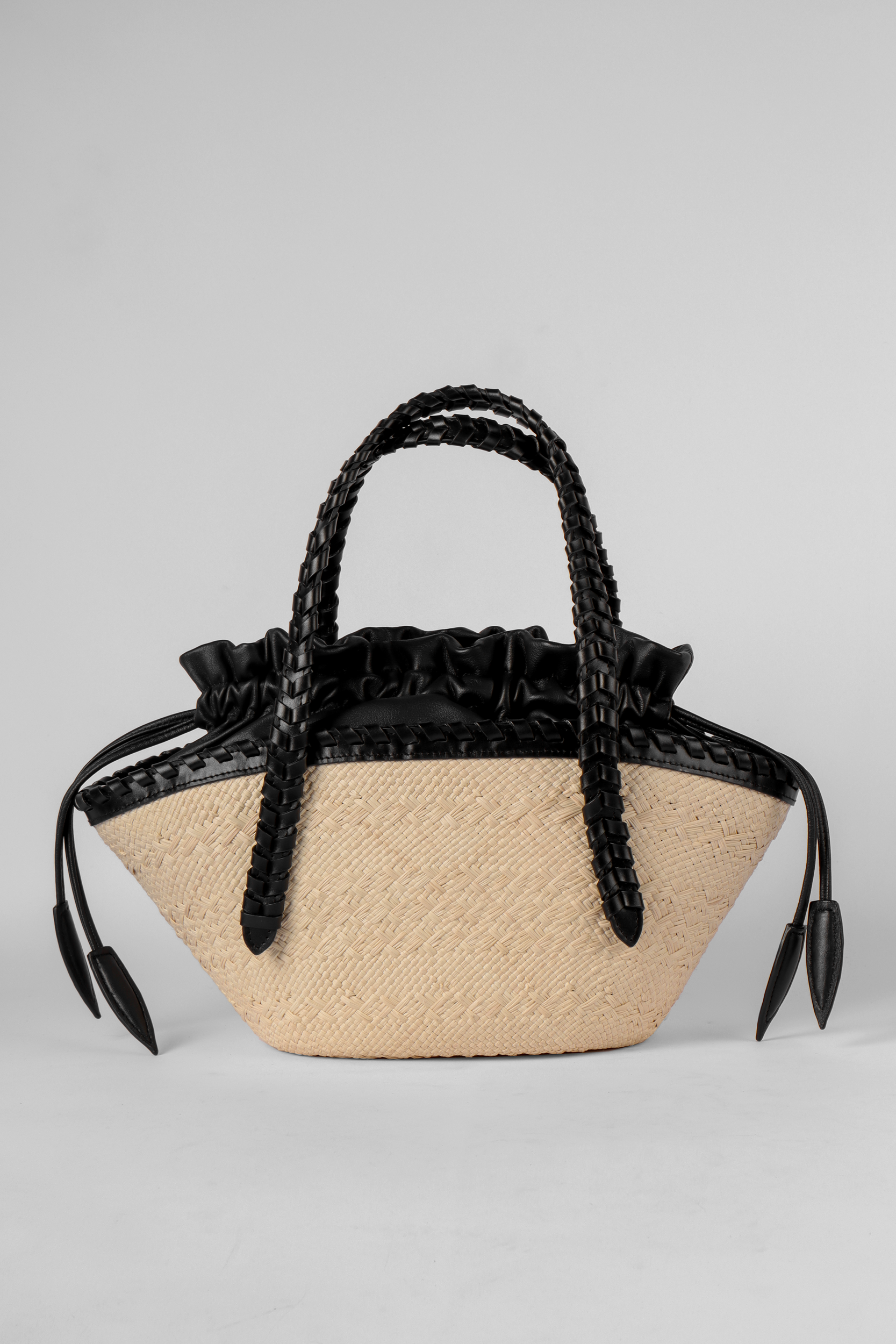 Mykonos Basket, Black