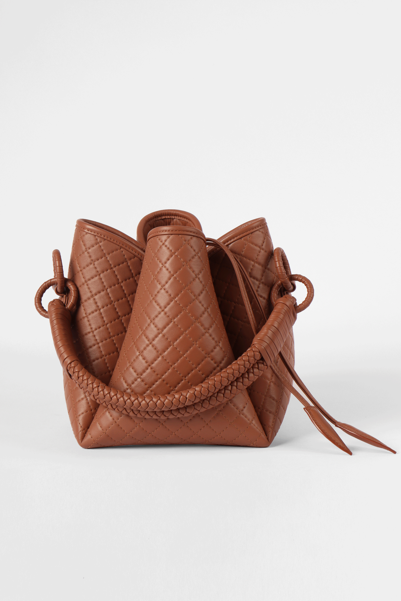Tulip Bucket Bag, Brandy.
