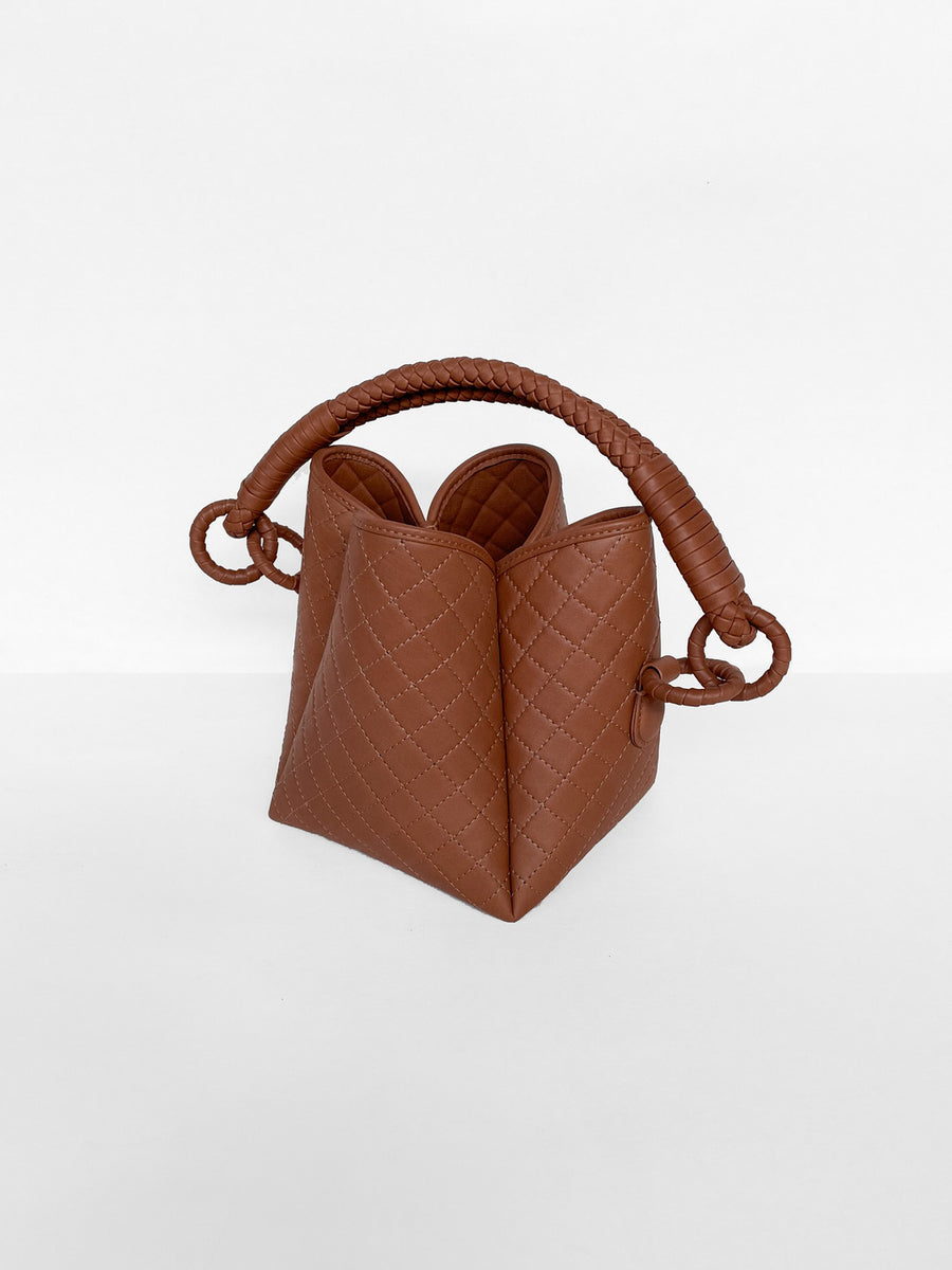 Tulip Mini Bucket Bag, Off-white & Brandy – BALETTI