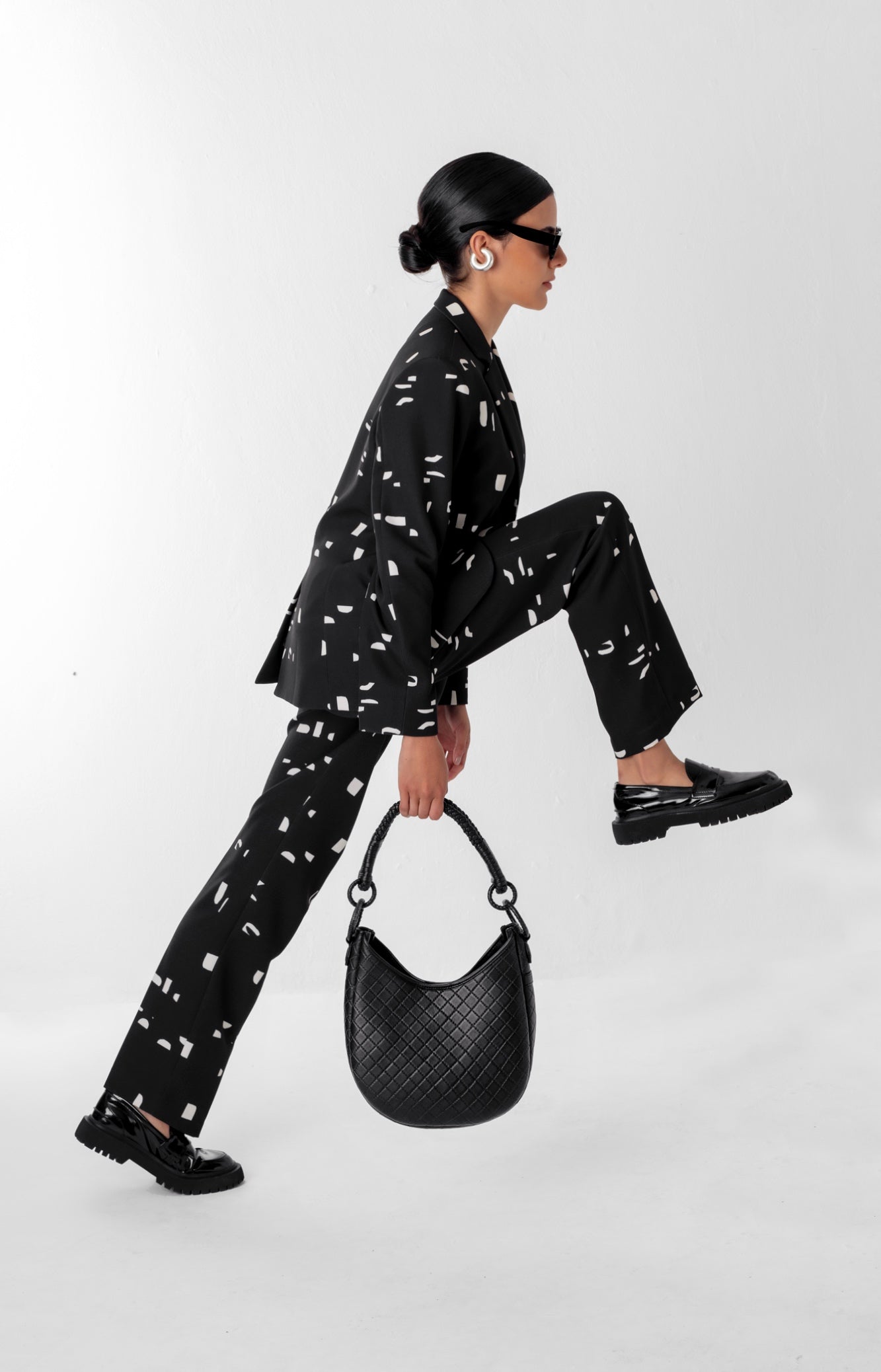 Saddle shoulder bag, hobo, calf leather luxury designer piece