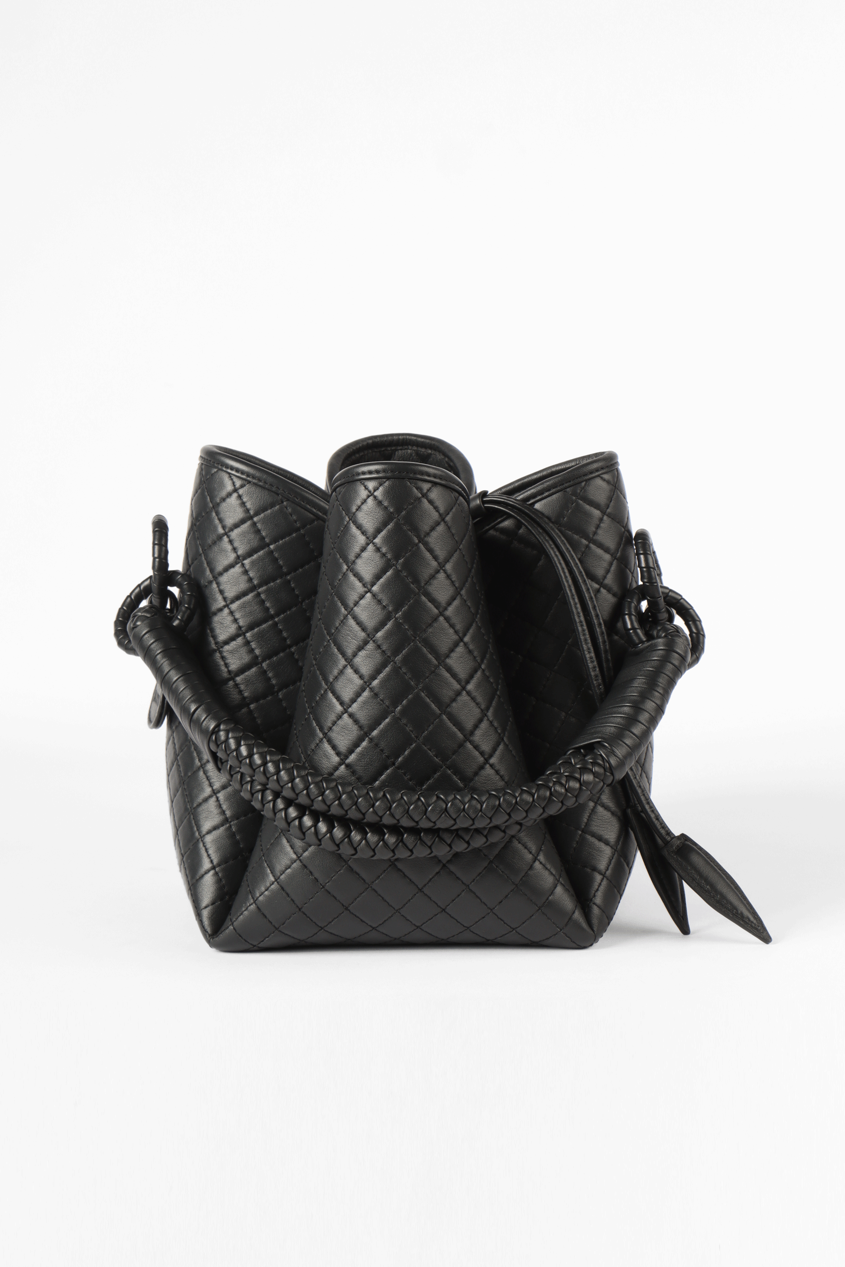 Tulip Bucket Bag, Black