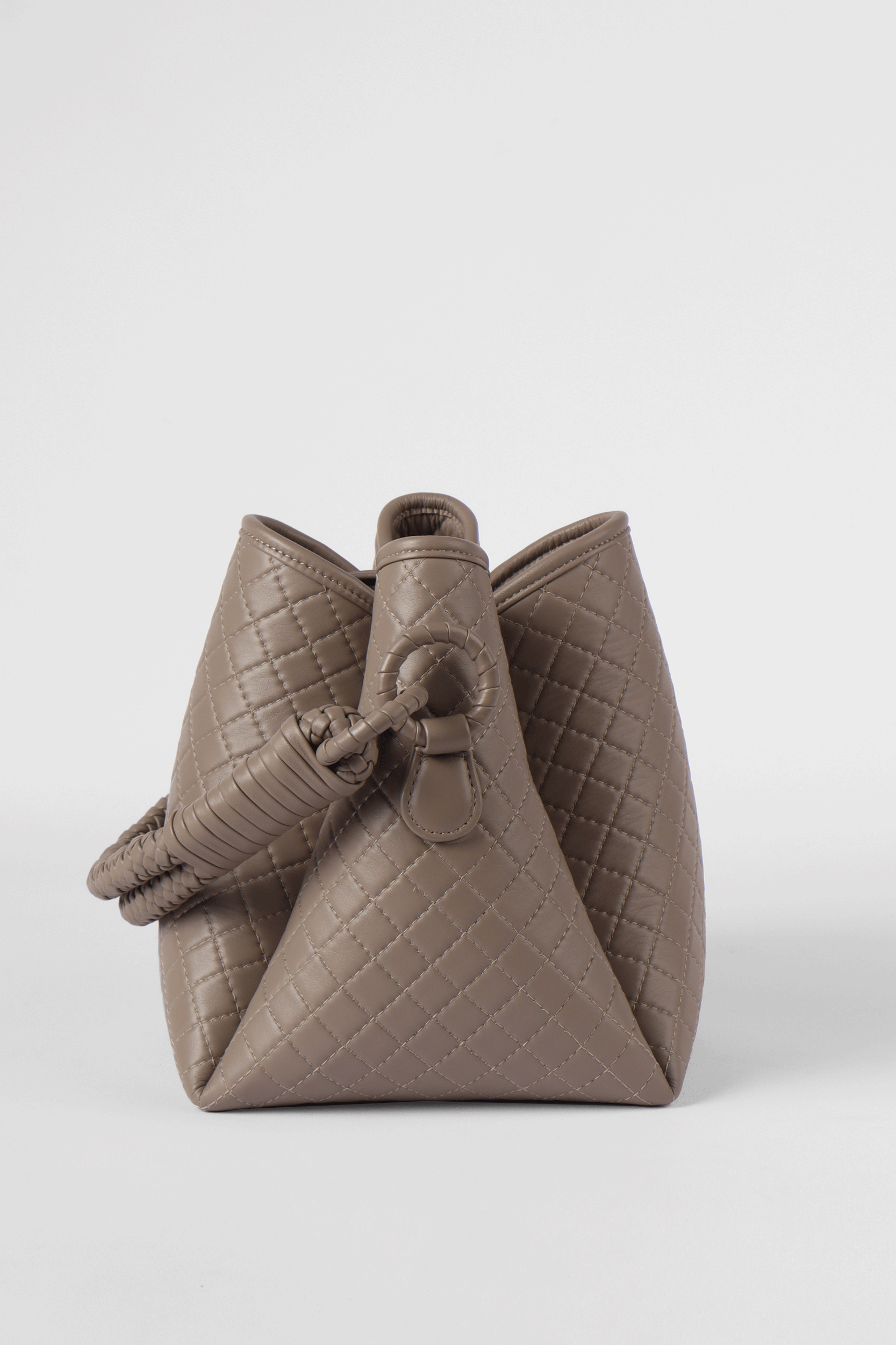Tulip Bucket Bag, Taupe