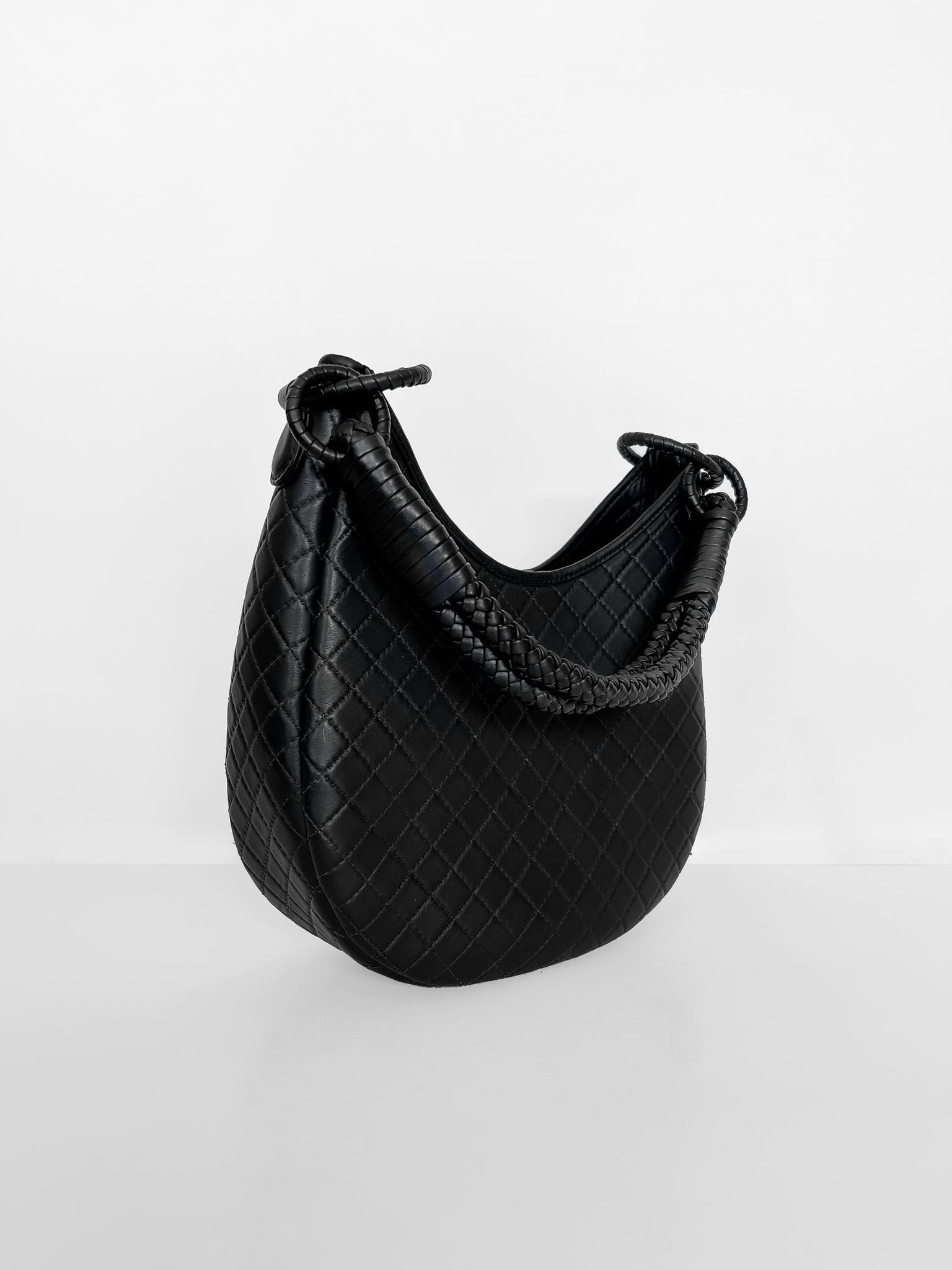 Saddle discount shoulder bag