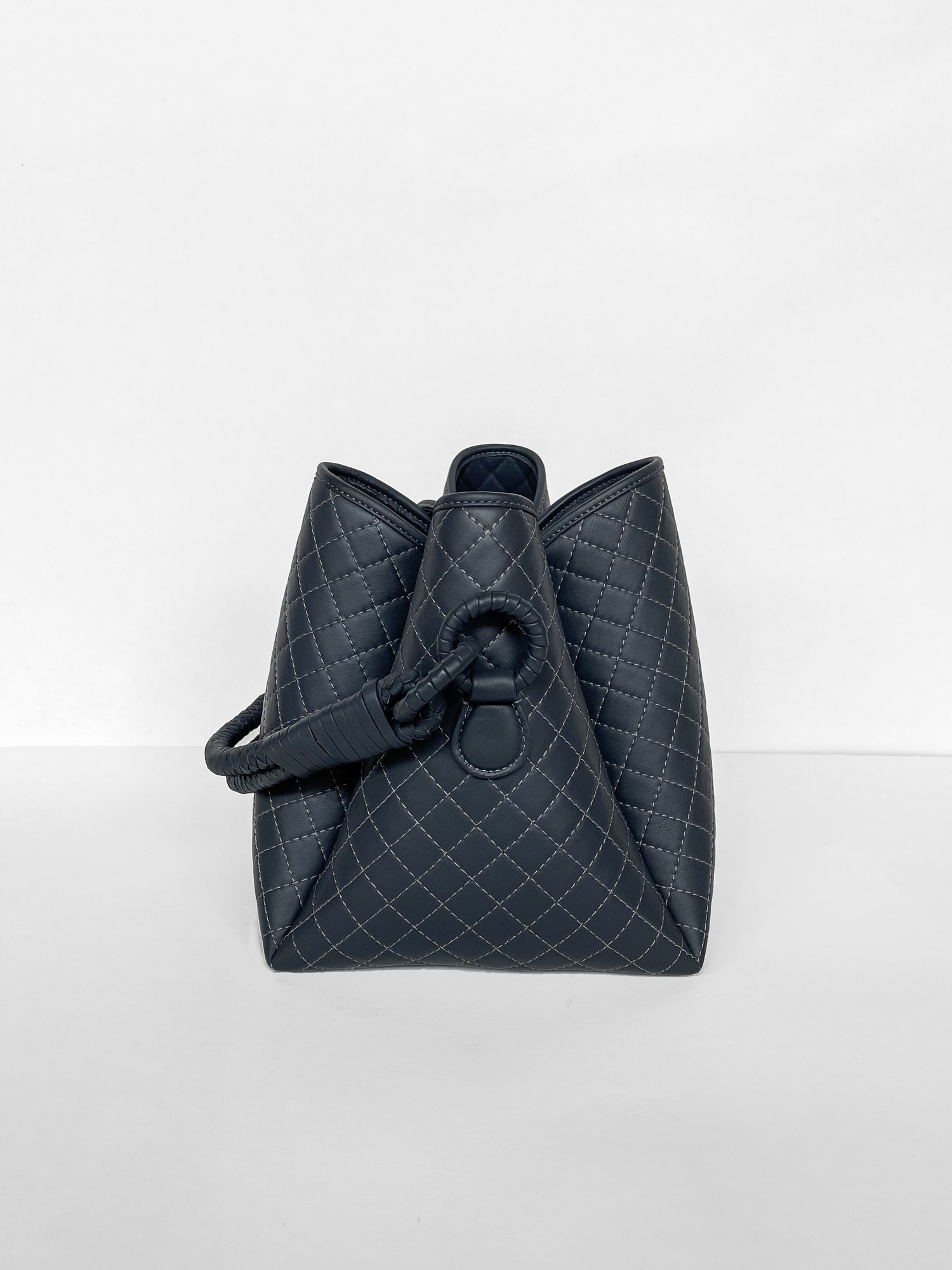 Tulip Bucket Bag, Dark Gray